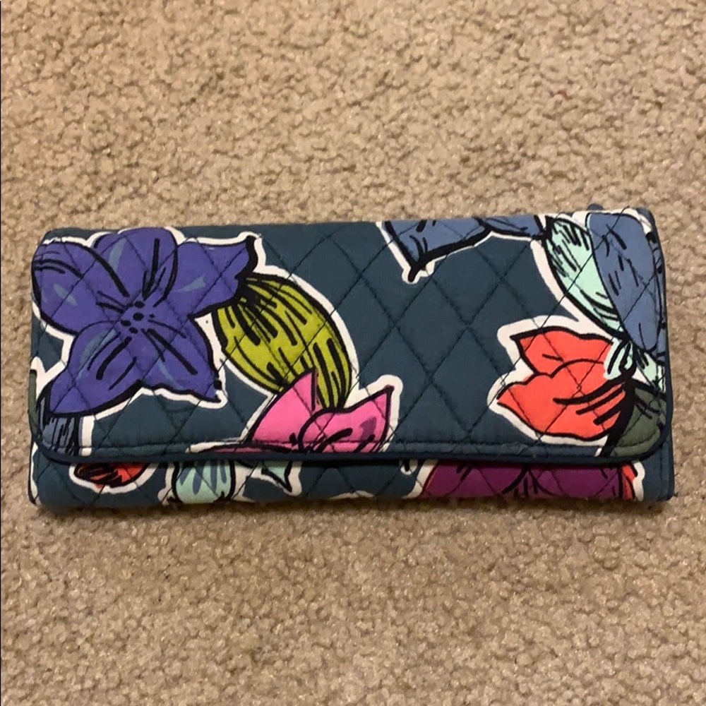 Vera Bradley wallet